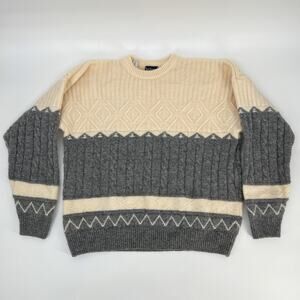 Checkmate New Wool Sweater New Zealand Size Large Chunky Cable Knit Gray Cream